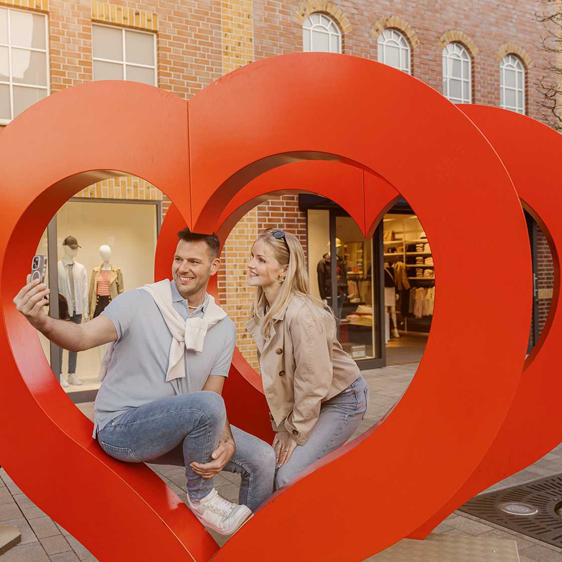 Family in front of selfie spot