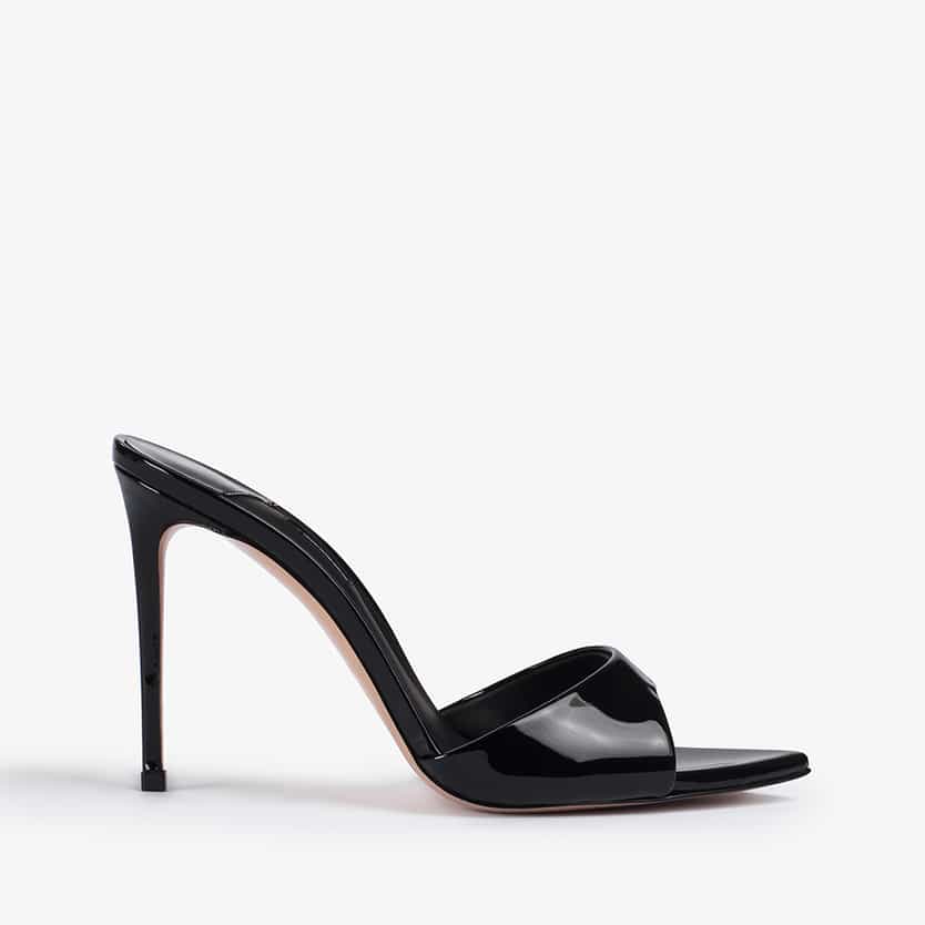 Le Silla black sandal
