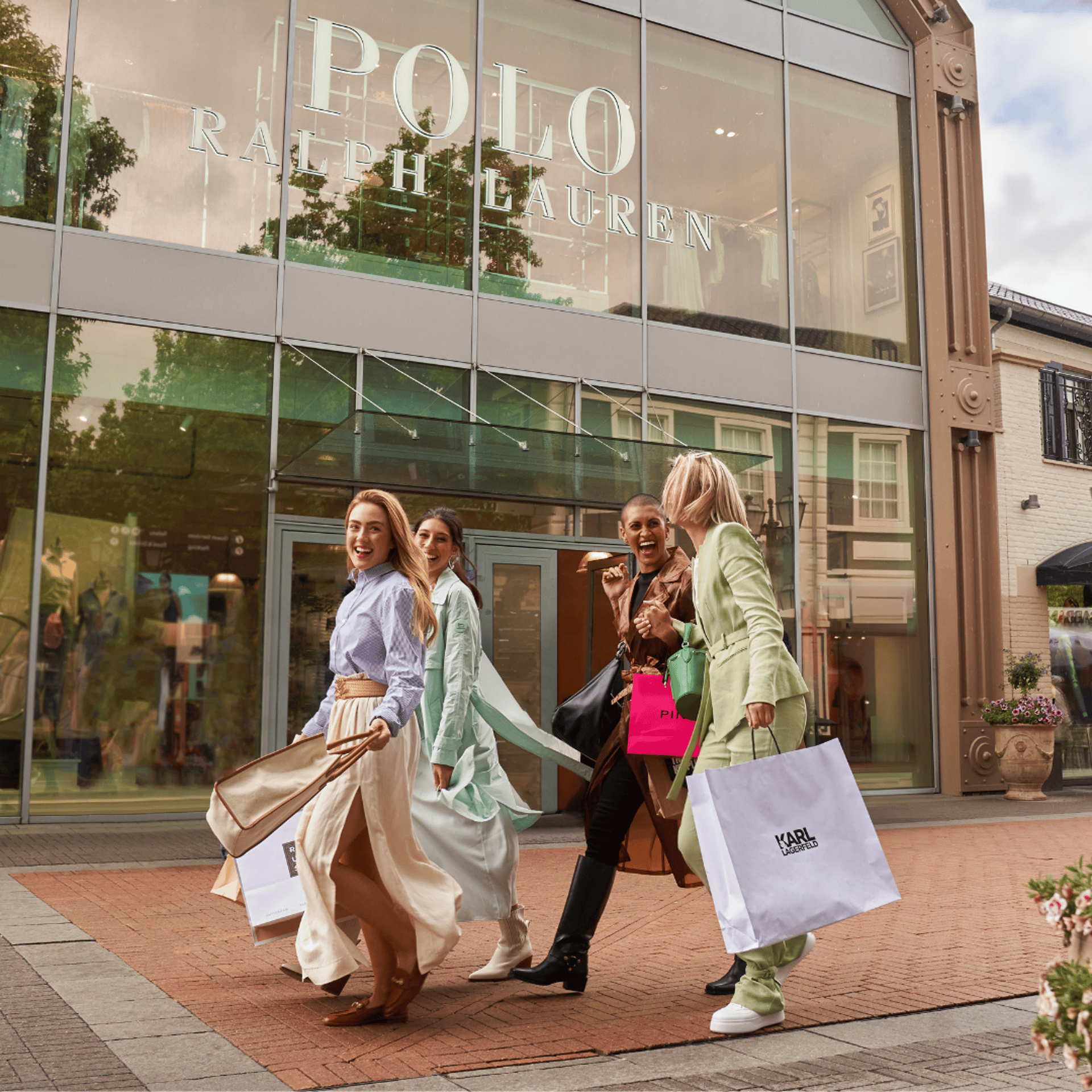 Shopping with friends