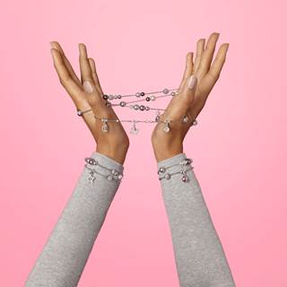 Hasta 25% de descuento sobre precios outlet en artículos seleccionados.